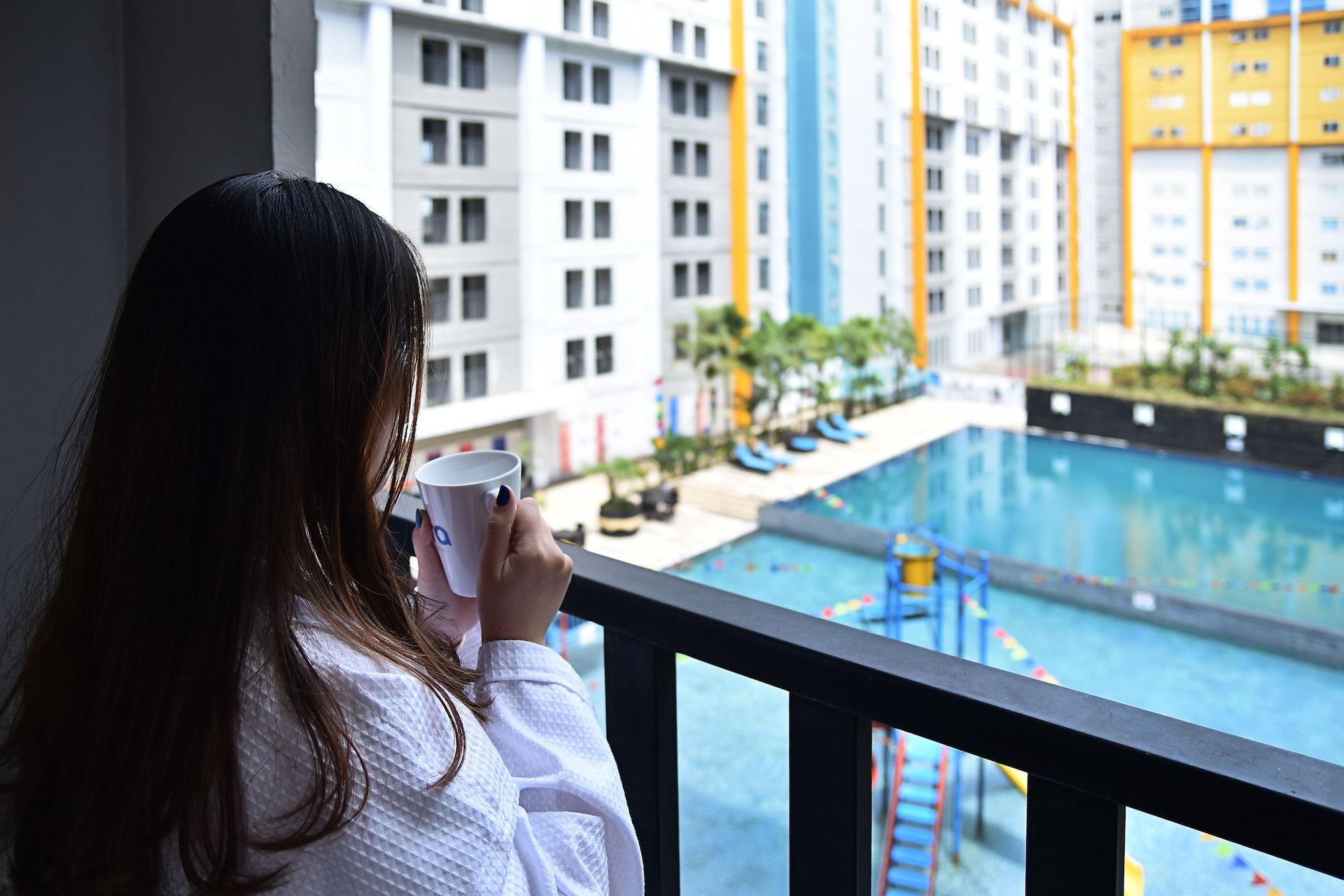Vega Hotel Gading Серпонг Екстериор снимка
